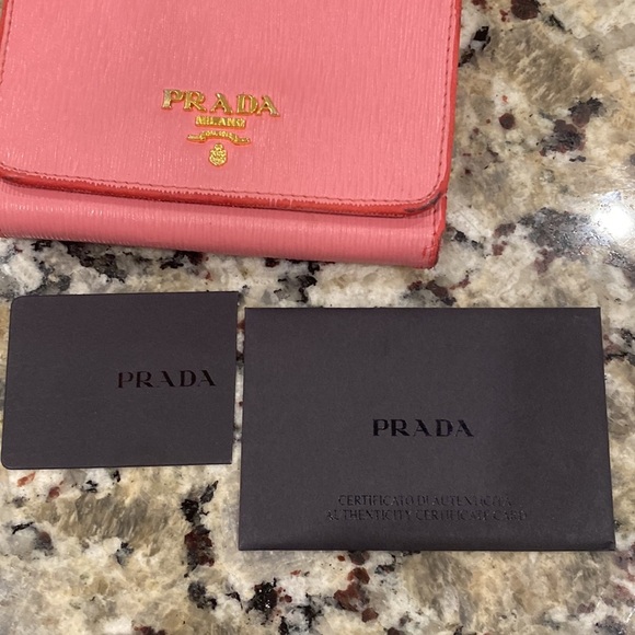 Prada Vitello Move Trifold Wallet Geranio Pink - Picture 11 of 15